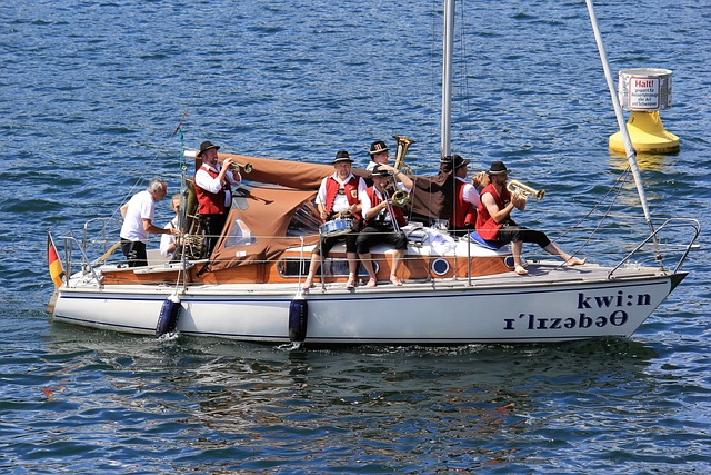 更是在为球 更是在为球